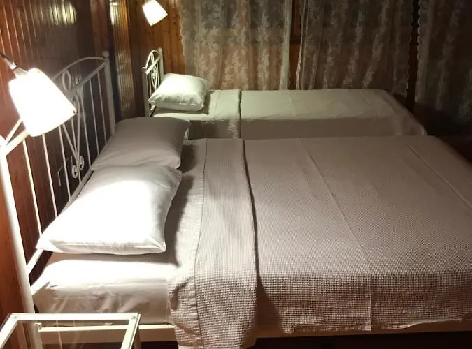 9mouses Chasiotis 3* Ampelakia