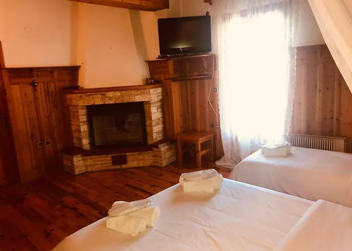 9mouses Chasiotis Ampelakia